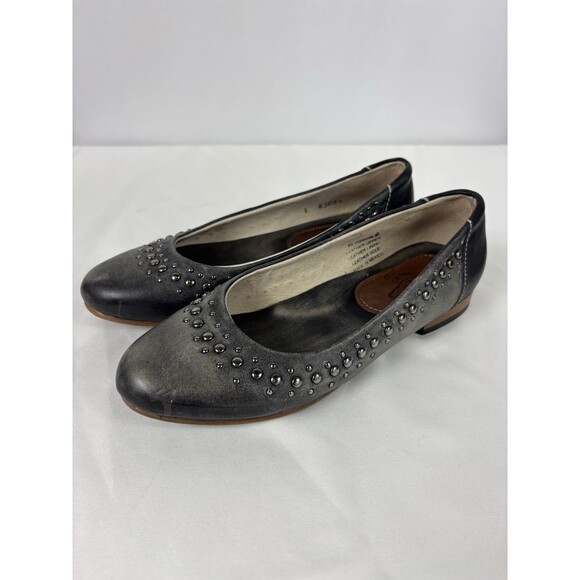 Freebird Black Studded Flats - Picture 1 of 8